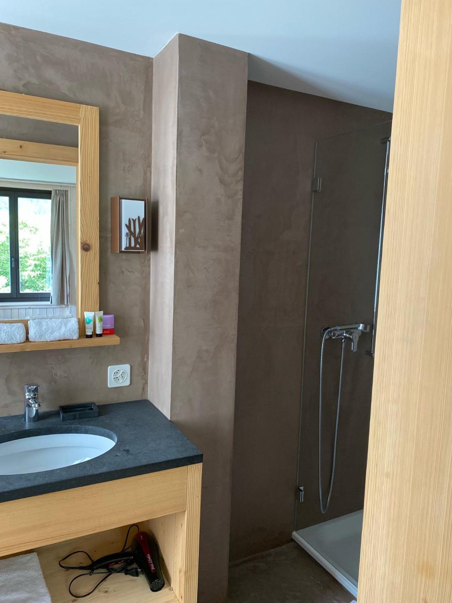 Hotel Sanetsch Gsteig Luaran gambar